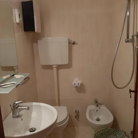 ホテル Hotel Karim チェルヴィア
